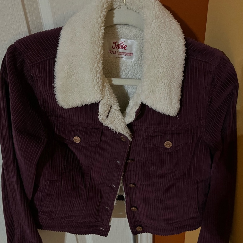 Justice Jacket . Burgundy size 14-16